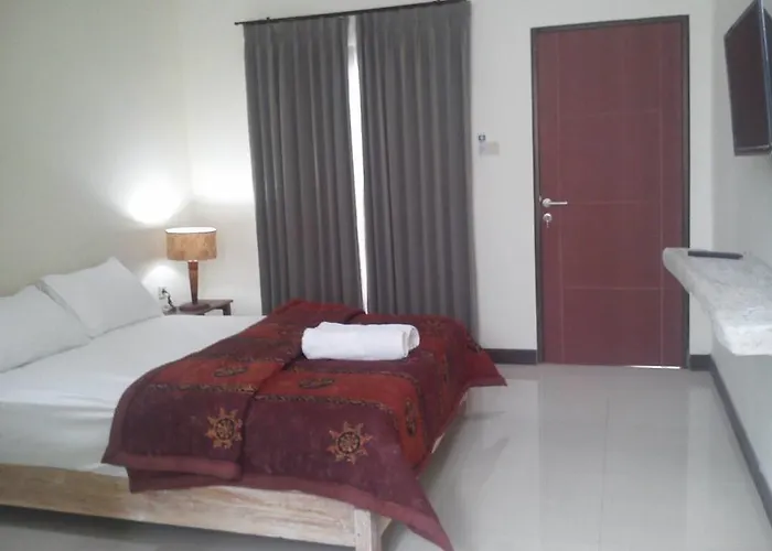 Umah Bagus ゲストハウス サヌール
